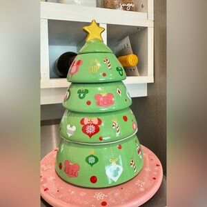 Disney Christmas Tree Measuring Cups